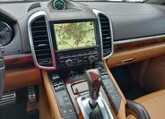 Porsche Cayenne 48
