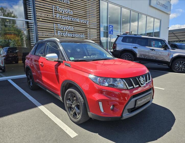 Suzuki Vitara 15