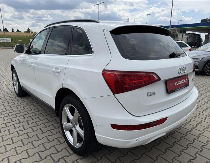 Audi Q5 4