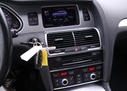 Audi Q7 29