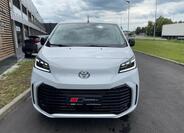 Toyota ProAce Verso 2