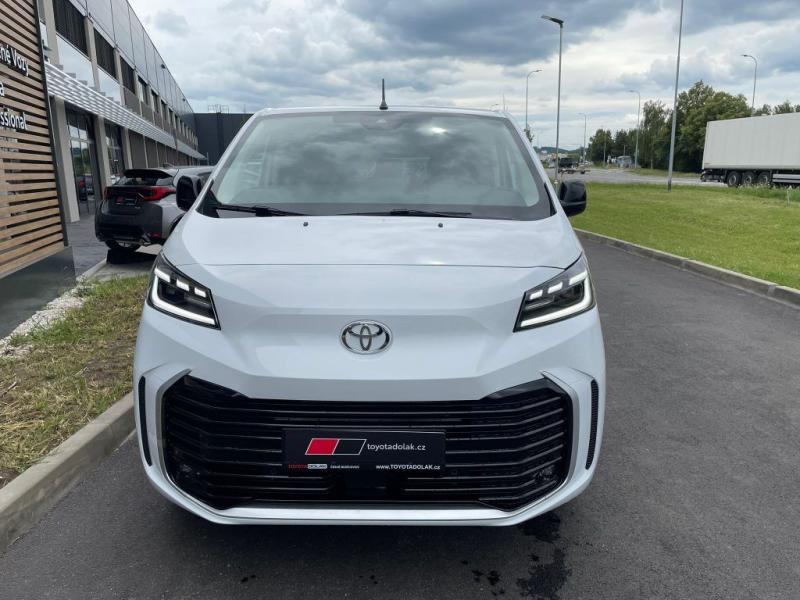Toyota ProAce Verso