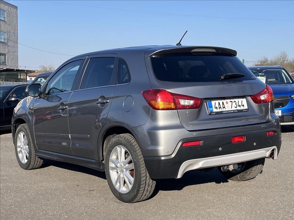 Mitsubishi ASX 7