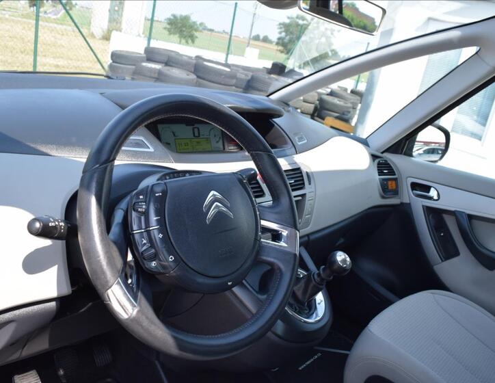 Citroën Grand C4 Picasso 16