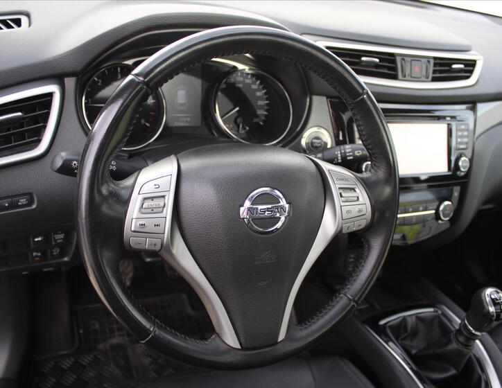 Nissan X-Trail 15