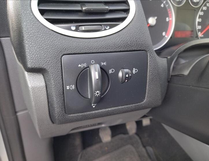 Ford Focus 12