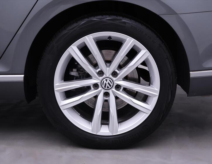 Volkswagen Passat 34
