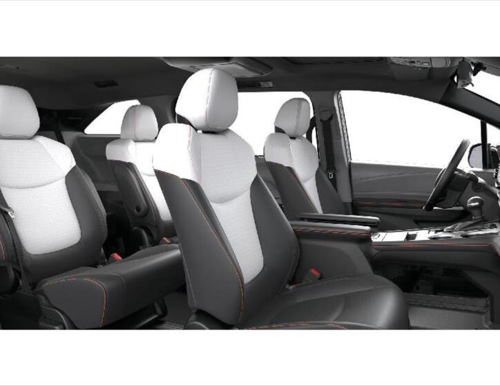 Toyota Sienna 10