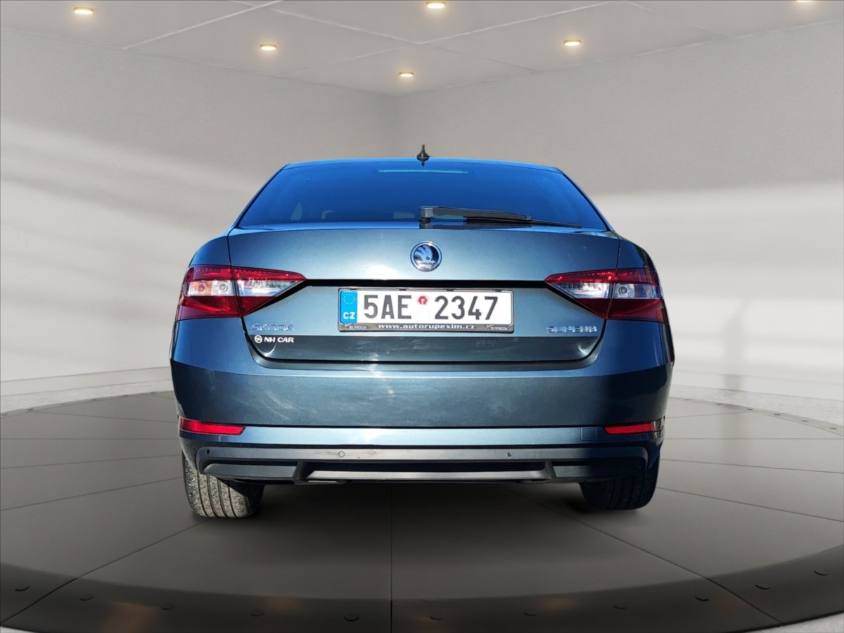 Škoda Superb