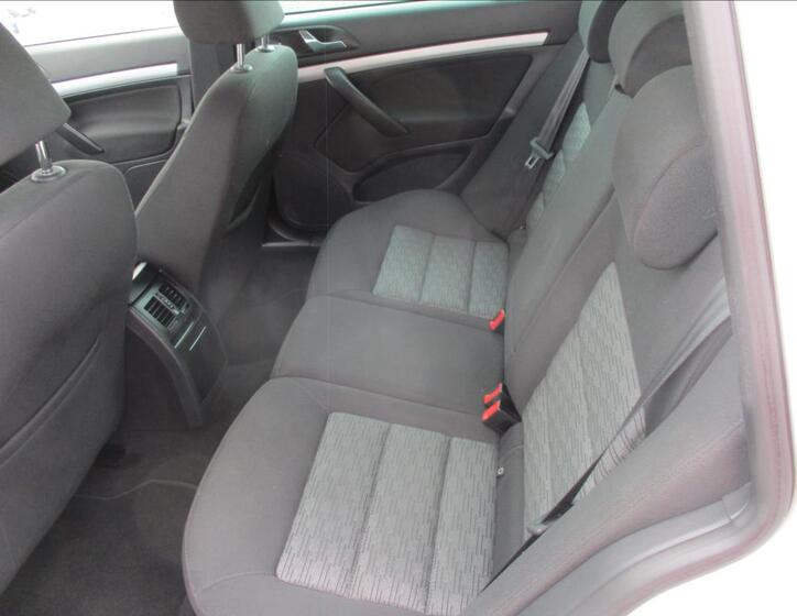 Škoda Octavia 11
