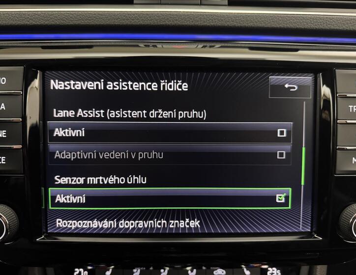 Škoda Superb 21