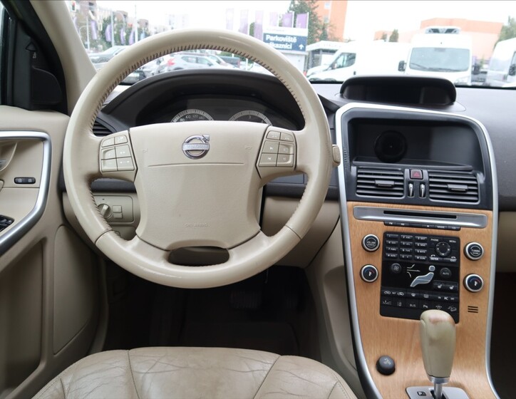 Volvo XC60 14