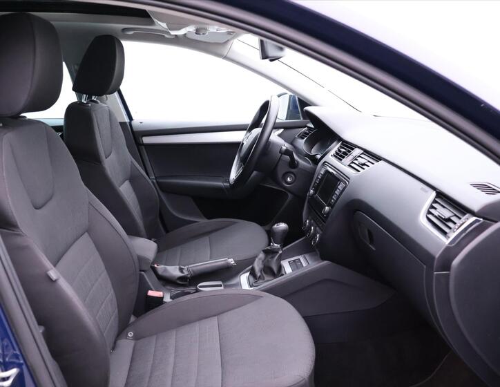 Škoda Octavia 12