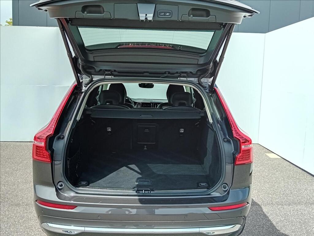 Volvo XC60 11