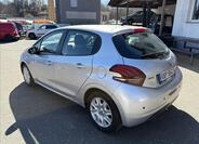Peugeot 208 4