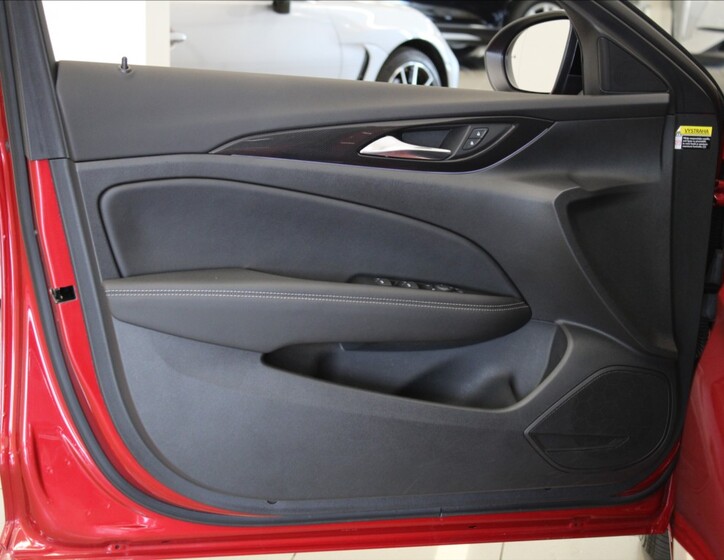 Opel Insignia 18