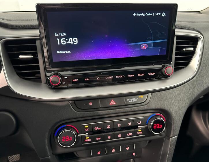 KIA Ceed 13