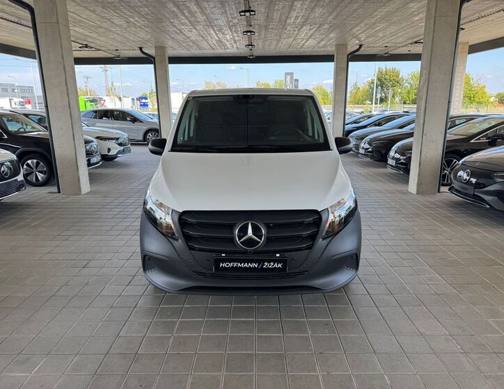 Mercedes-Benz Vito 2