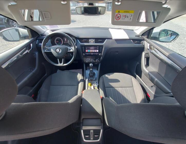 Škoda Octavia 22