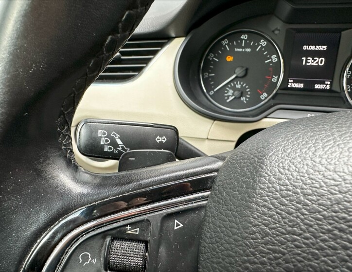Škoda Octavia 23