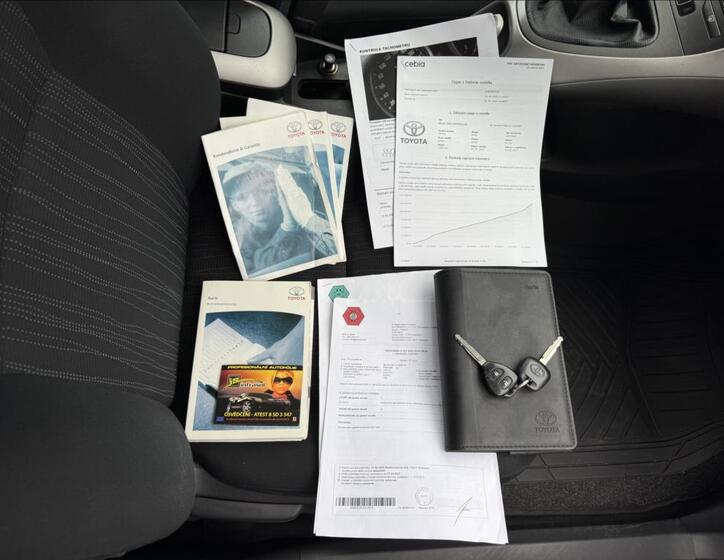 Toyota Auris 41