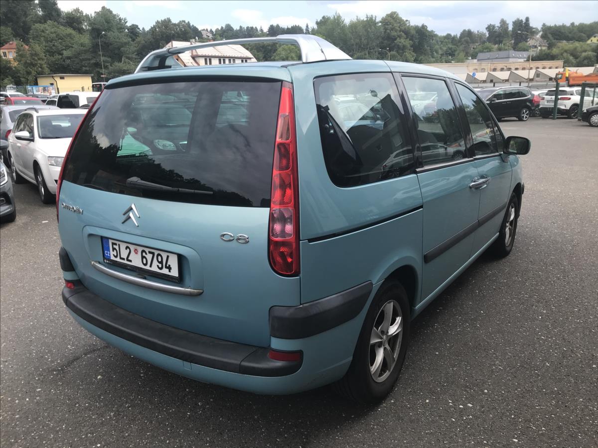 Citroën C8