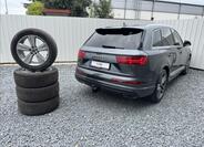 Audi Q7 47