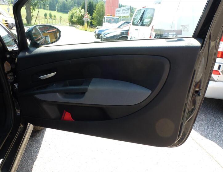 Fiat Grande Punto 21