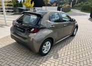 Toyota Yaris 6
