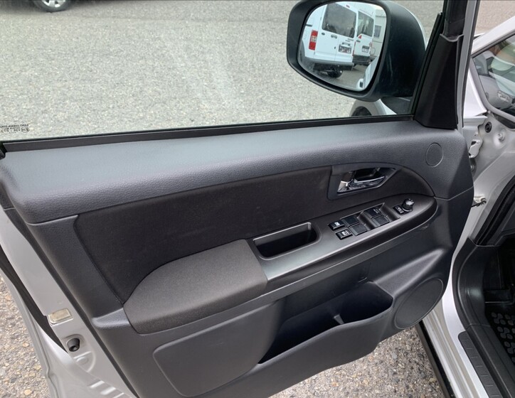 Fiat Sedici 13