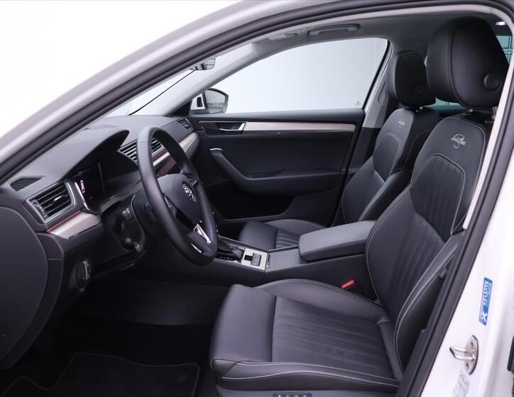 Škoda Superb 10