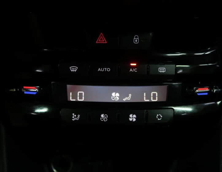 Peugeot 2008 19