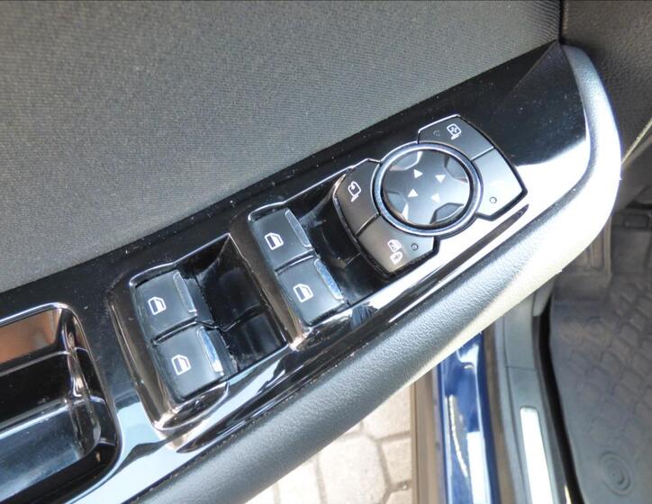 Ford S-MAX 14