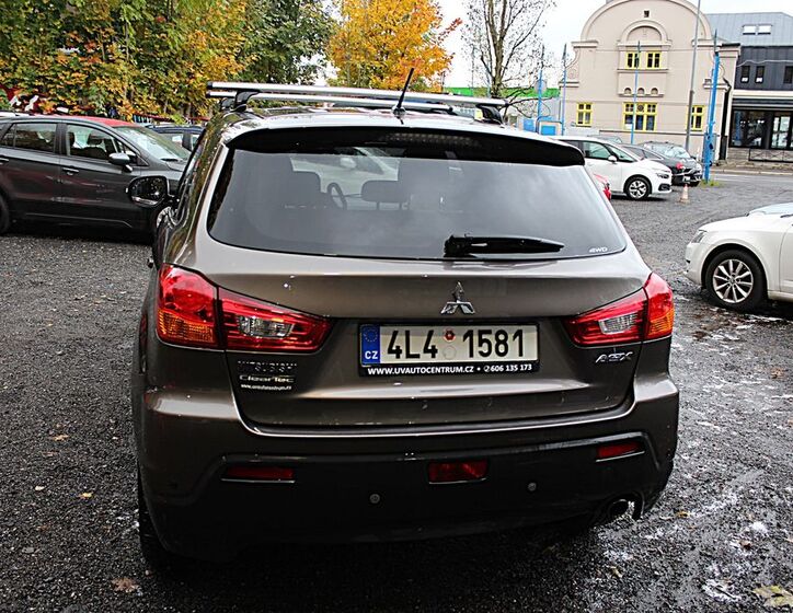 Mitsubishi ASX 6