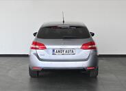 Peugeot 308 4