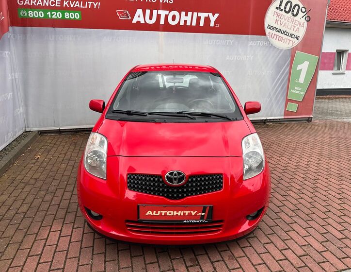 Toyota Yaris 2
