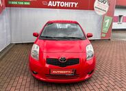 Toyota Yaris 2