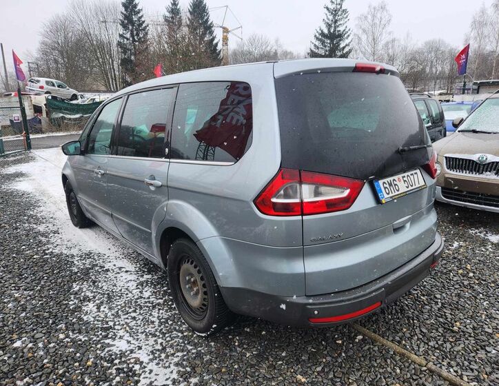 Ford Galaxy 8
