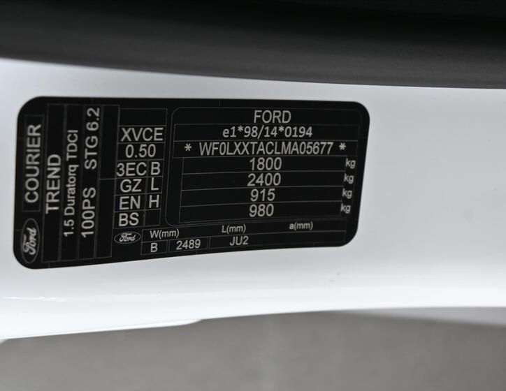 Ford Tourneo Courier 15