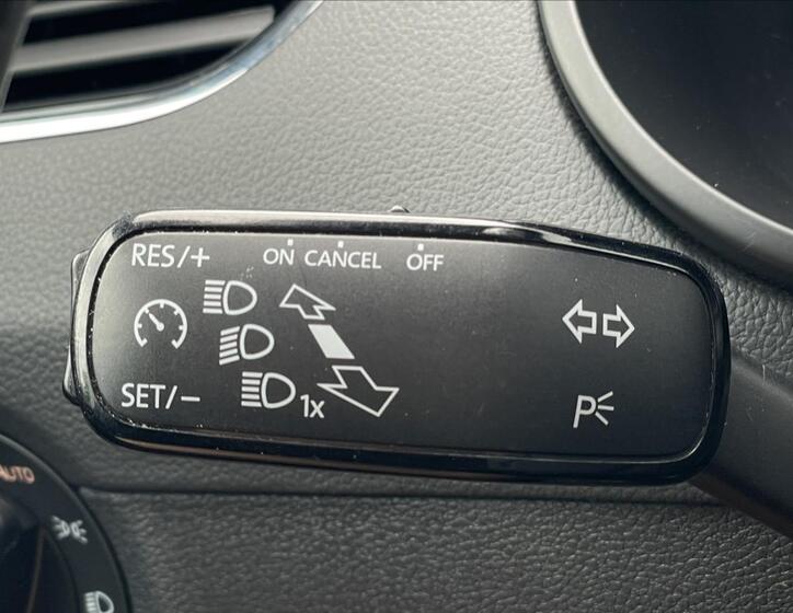 Škoda Octavia 10