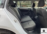 Volkswagen Golf 33