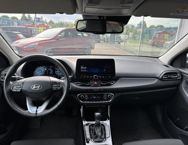 Hyundai i30 9
