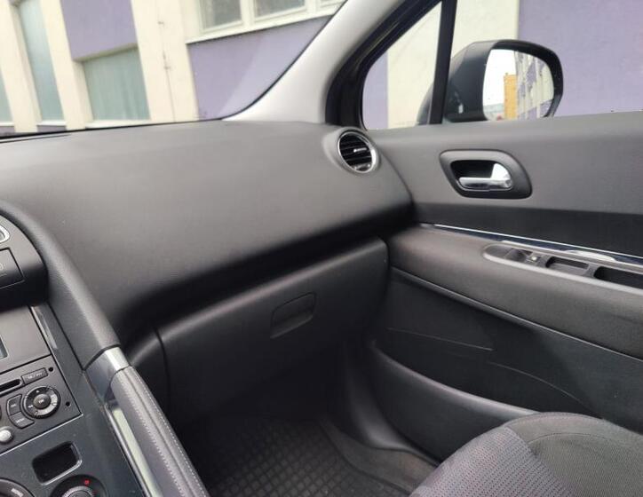 Peugeot 3008 18