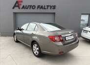 Chevrolet Epica 5