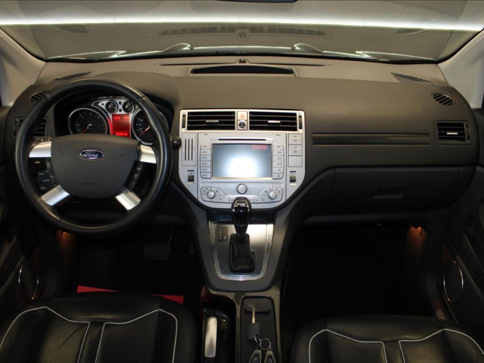 Ford Kuga 27