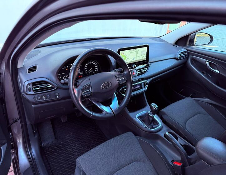 Hyundai i30 14