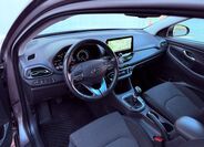 Hyundai i30 14