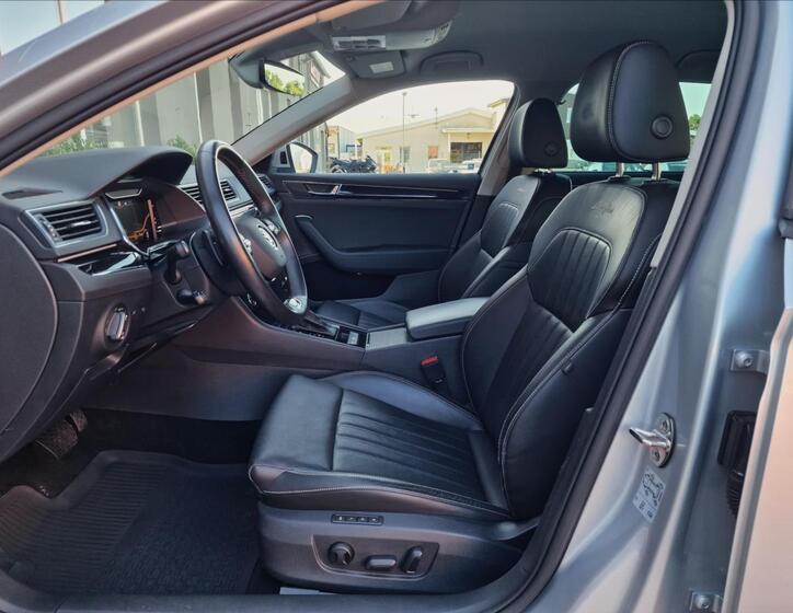 Škoda Superb 19