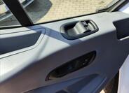 Ford Transit 18