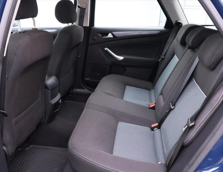 Ford Mondeo 15